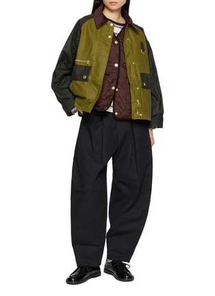 模特儿示范图 - 点击放大 - BARBOUR - Cottingham Waxed Jacket