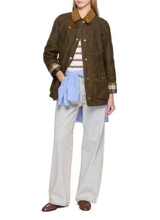 模特儿示范图 - 点击放大 - BARBOUR - Beadnell 涂蜡夹克