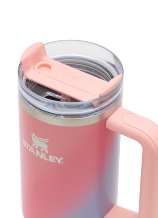 细节 –点击放大 - STANLEY - The Quencher H2.0 FlowState™ Tumbler 30oz — Sunset Spiral