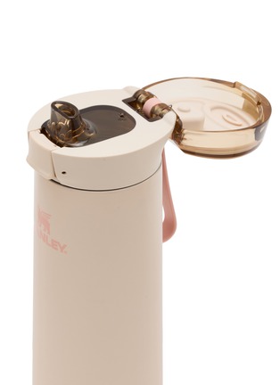 细节 –点击放大 - STANLEY - The Flowstate™ Spring Bottle 20oz — Champagne
