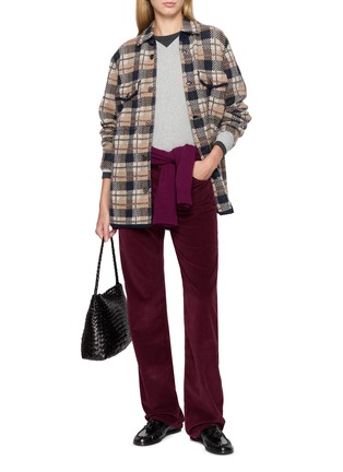 模特儿示范图 - 点击放大 - GUEST IN RESIDENCE - Weekender Corduroy Jeans