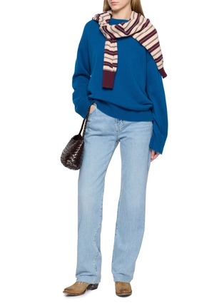 模特儿示范图 - 点击放大 - GUEST IN RESIDENCE - Weekender Light Wash Jeans