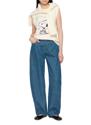 模特儿示范图 - 点击放大 - CHINTI & PARKER - X Peanuts Snoopy Intarsia Hand Embroidered Knit Tank