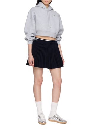 模特儿示范图 - 点击放大 - LACOSTE - Oversized Cropped Hoodie