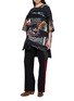 模特儿示范图 - 点击放大 - DISCOVERED - Patchwork Band T-Shirt
