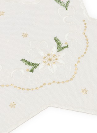 细节 –点击放大 - OTTO DOTZAUER - Embroidered Star Placemat