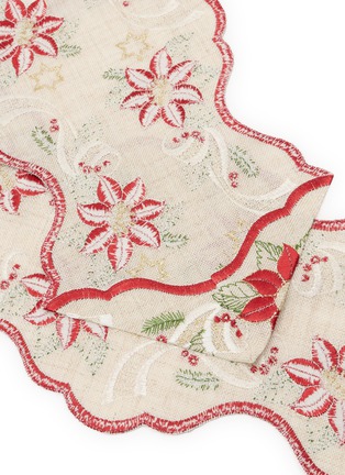 细节 –点击放大 - OTTO DOTZAUER - Embroidered Poinsettia Table Runner
