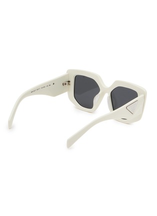 模特儿示范图 - 点击放大 - PRADA - Acetate Cateye Sunglasses