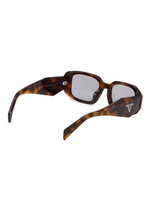 模特儿示范图 - 点击放大 - PRADA - Acetate Rectangle Sunglasses