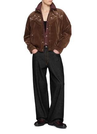 模特儿示范图 - 点击放大 - FRITUR - Western Embroidered Velvet Bomber Jacket