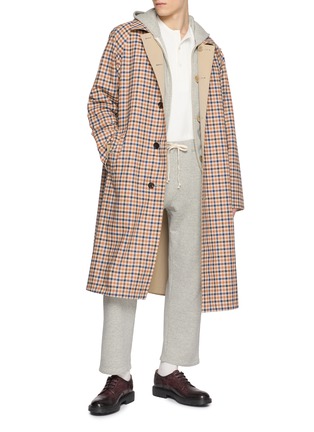 模特儿示范图 - 点击放大 - J∞QUALITY  - Balmacaan Reversible Coat