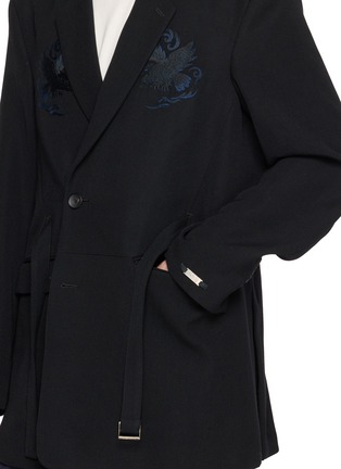  - J∞QUALITY  - Embroidered Blazer