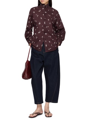 模特儿示范图 - 点击放大 - MS MIN - Floral Print Frog Buttoned Shirt
