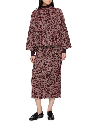 模特儿示范图 - 点击放大 - MS MIN - Fluid Waist Cross Stich Jacquard Knit Midi Skirt 