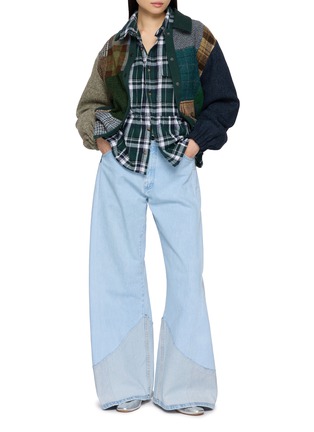模特儿示范图 - 点击放大 - E.L.V. DENIM - Kara Patchwork Bomber Jacket