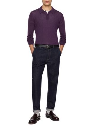 模特儿示范图 - 点击放大 - JOHN SMEDLEY - Standard Fit Merino Wool Cable Polo