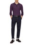 模特儿示范图 - 点击放大 - JOHN SMEDLEY - Standard Fit Merino Wool Cable Polo