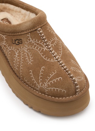 细节 - 点击放大 - UGG - Tazz Botanic Suede Shearling Slides