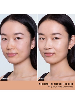 Detail View - 点击放大 - BOBBI BROWN - Serum Silk Foundation — Neutral Alabaster