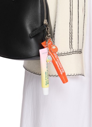 Front View - 点击放大 - BAZ & FRIENDS - Multi-tasker Mini Lip Balm — Litchi