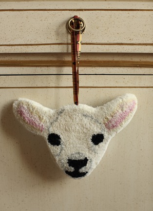  - DOING GOODS - Woolly Lamb Wool Gift Hanger