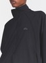 细节 - 点击放大 - NIKESKIMS - NikeSKIMS STRETCH NYLON 拉链立领夹克