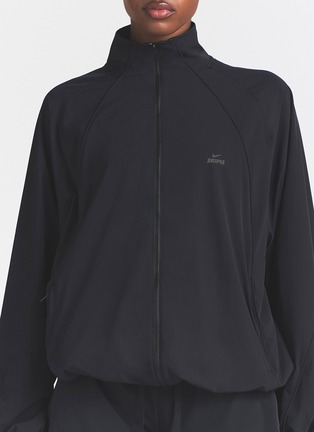  - NIKESKIMS - NikeSKIMS STRETCH NYLON 拉链立领夹克