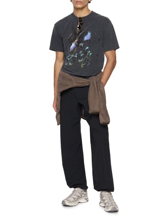模特儿示范图 - 点击放大 - SATISFY - AmbientWarp™ Water Repellent Pants