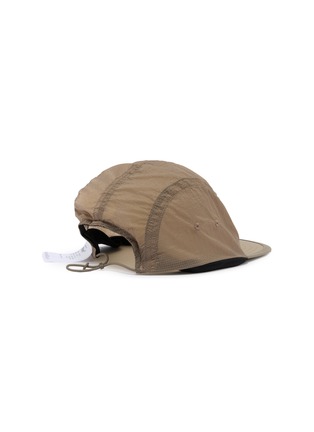 模特儿示范图 - 点击放大 - SATISFY - Rippy™ Trail Cap