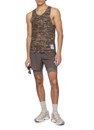 模特儿示范图 - 点击放大 - SATISFY - Space-O™ Singlet