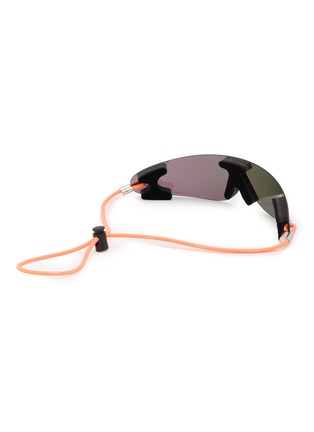 模特儿示范图 - 点击放大 - CELINE - Runner Injected Shield Sunglasses
