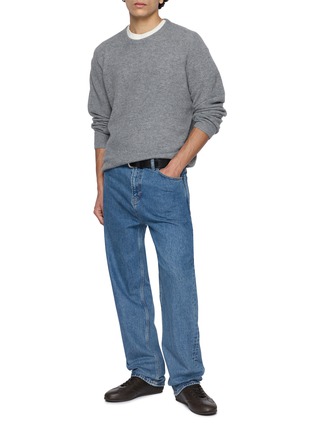 模特儿示范图 - 点击放大 - FRAME - Relaxed Fit Straight Leg Denim Jeans