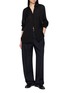 模特儿示范图 - 点击放大 - THE ROW - Gilian Long Sleeve Shirt