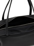 细节 - 点击放大 - THE ROW - Small Astra Deerskin Shoulder Bag