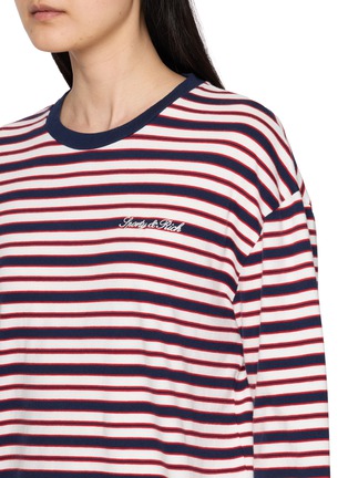  - SPORTY & RICH - SIGNATURE LOGO 条纹长袖上衣