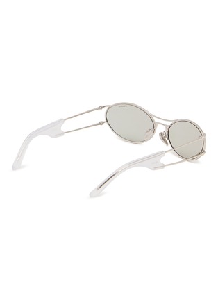 模特儿示范图 - 点击放大 - PRADA - Metal Oval Sunglasses