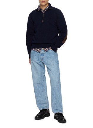 模特儿示范图 - 点击放大 - EDWIN - Angled Pocket Light Wash Jeans