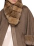 模特儿示范图 - 点击放大 - CHEVITE - Sable Fur Clip Muffler