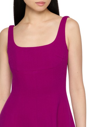  - NANA JACQUELINE - Square Neck Flared Midi Dress