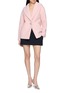 模特儿示范图 - 点击放大 - NANA JACQUELINE - Crystal Button Shawl Lapel Bouclé Jacket