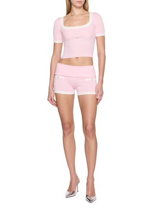 模特儿示范图 - 点击放大 - NANA JACQUELINE - Folded Waistband Shorts