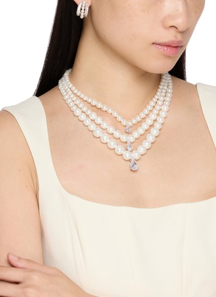 模特儿示范图 - 点击放大 - NANA JACQUELINE - Multi-Strand Pearl Crystal Choker