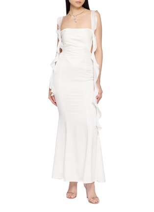 模特儿示范图 - 点击放大 - NANA JACQUELINE - Ruffle Trim Backless Maxi Dress