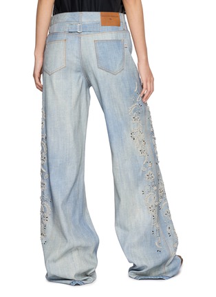 背面 - 点击放大 - ERMANNO SCERVINO - Embroidered Cut Out Baggy Light Wash Jeans