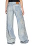 背面 - 点击放大 - ERMANNO SCERVINO - Embroidered Cut Out Baggy Light Wash Jeans