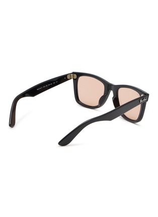 模特儿示范图 - 点击放大 - RAY-BAN - Acetate Square Sunglsses