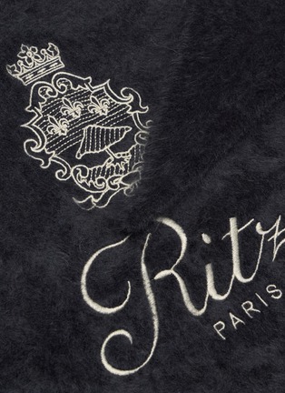 细节 - 点击放大 - FRAME - X RITZ PARIS 羊绒三角围巾
