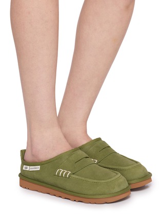 模特儿示范图 - 点击放大 - UGG - x JW Anderson Suede Boots