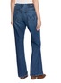 背面 - 点击放大 - MOTHER - The Bookie Twist Sneak Dark Wash Jeans