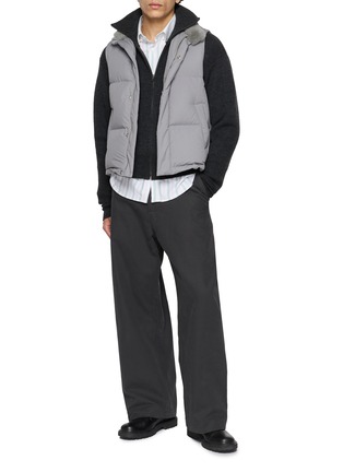模特儿示范图 - 点击放大 - KRUF - Mink Lined Stand Collar Down Gilet